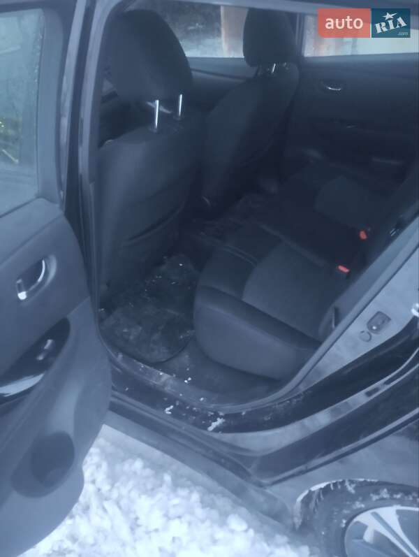 Хэтчбек Nissan Leaf 2018 в Ивано-Франковске