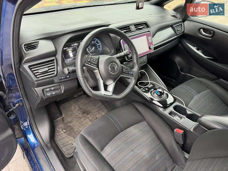 Хэтчбек Nissan Leaf 2021 в Глевахе