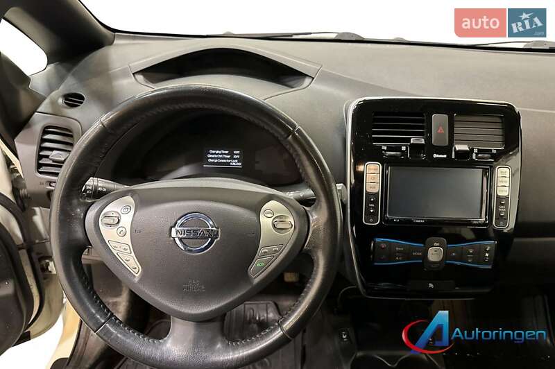 Хэтчбек Nissan Leaf 2016 в Ровно