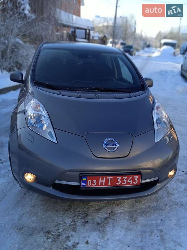 Хэтчбек Nissan Leaf 2014 в Ровно фото 15 Хэтчбек Nissan Leaf 2014 в Ровно