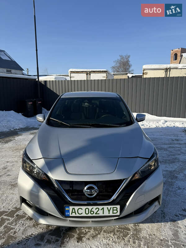 Хэтчбек Nissan Leaf 2020 в Луцке