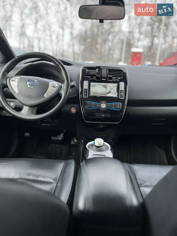 Хэтчбек Nissan Leaf 2016 в Львове фото 16 Хэтчбек Nissan Leaf 2016 в Львове
