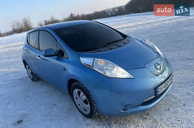 Хетчбек Nissan Leaf 2014 в Умані