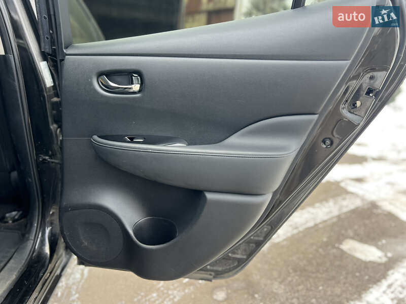 Хэтчбек Nissan Leaf 2014 в Харькове фото 40 Хэтчбек Nissan Leaf 2014 в Харькове