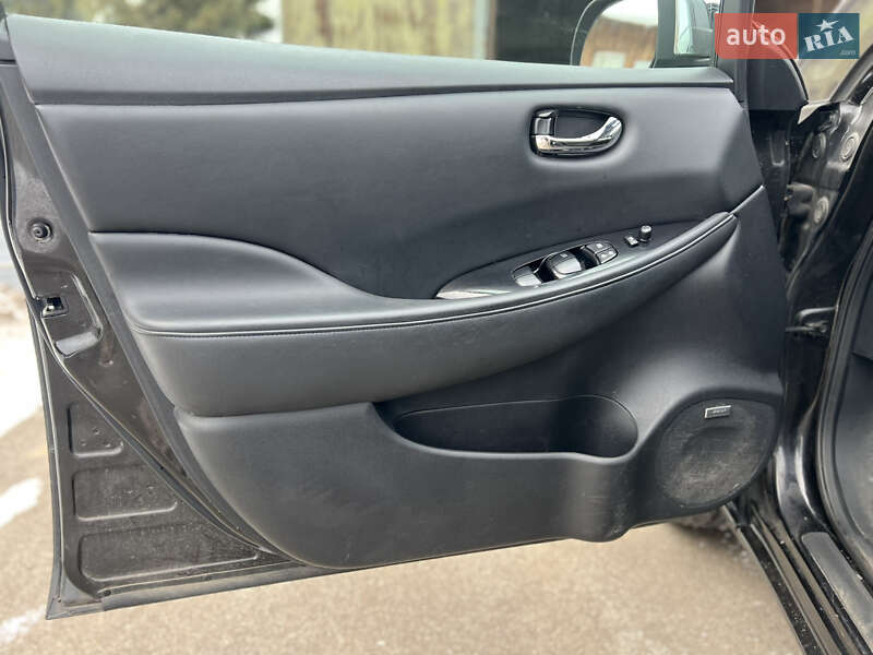 Хэтчбек Nissan Leaf 2014 в Харькове фото 44 Хэтчбек Nissan Leaf 2014 в Харькове