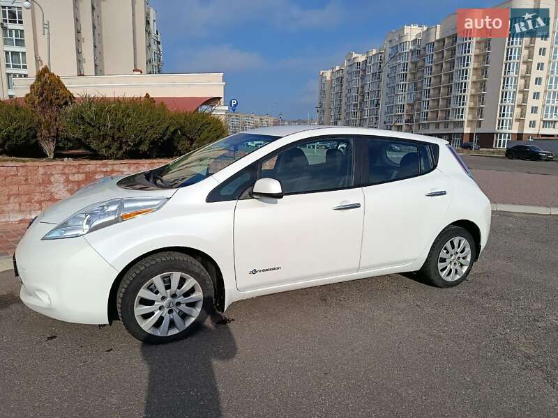 Хэтчбек Nissan Leaf 2015 в Николаеве фото 6 Хэтчбек Nissan Leaf 2015 в Николаеве