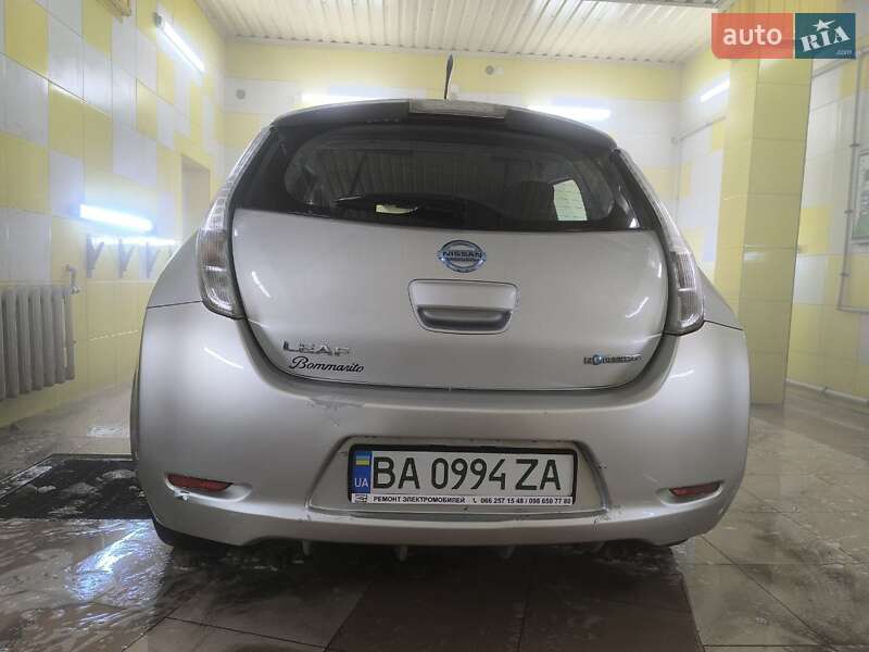 Хэтчбек Nissan Leaf 2013 в Завалье фото 4 Хэтчбек Nissan Leaf 2013 в Завалье