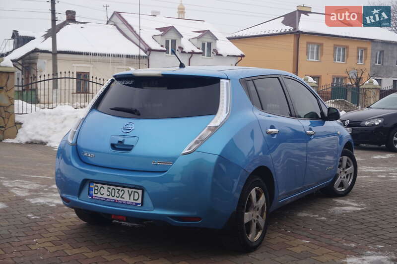 Хэтчбек Nissan Leaf 2011 в Самборе фото 10 Хэтчбек Nissan Leaf 2011 в Самборе