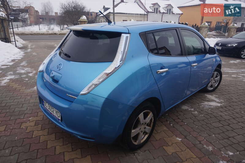 Хэтчбек Nissan Leaf 2011 в Самборе фото 19 Хэтчбек Nissan Leaf 2011 в Самборе