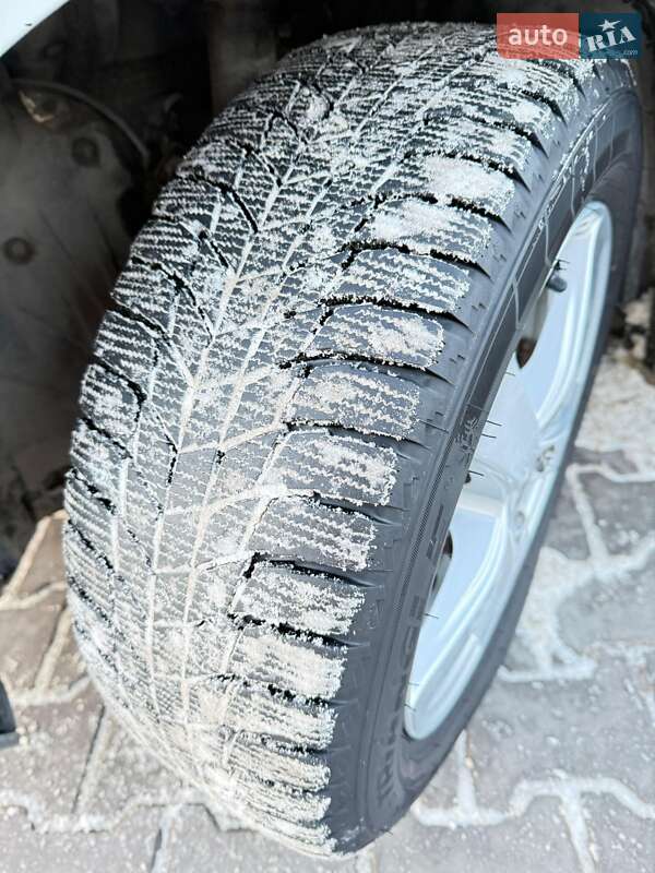 Хэтчбек Nissan Leaf 2012 в Владимире фото 21 Хэтчбек Nissan Leaf 2012 в Владимире