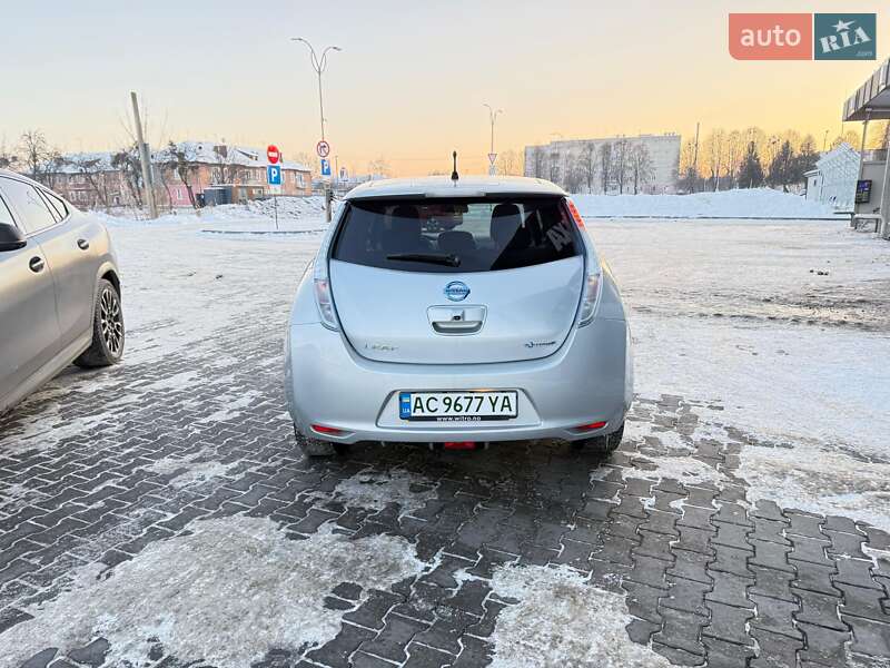 Хэтчбек Nissan Leaf 2012 в Владимире фото 87 Хэтчбек Nissan Leaf 2012 в Владимире