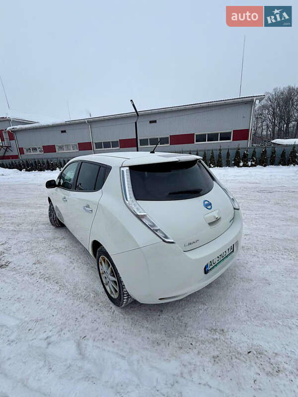 Хэтчбек Nissan Leaf 2015 в Луцке фото 6 Хэтчбек Nissan Leaf 2015 в Луцке