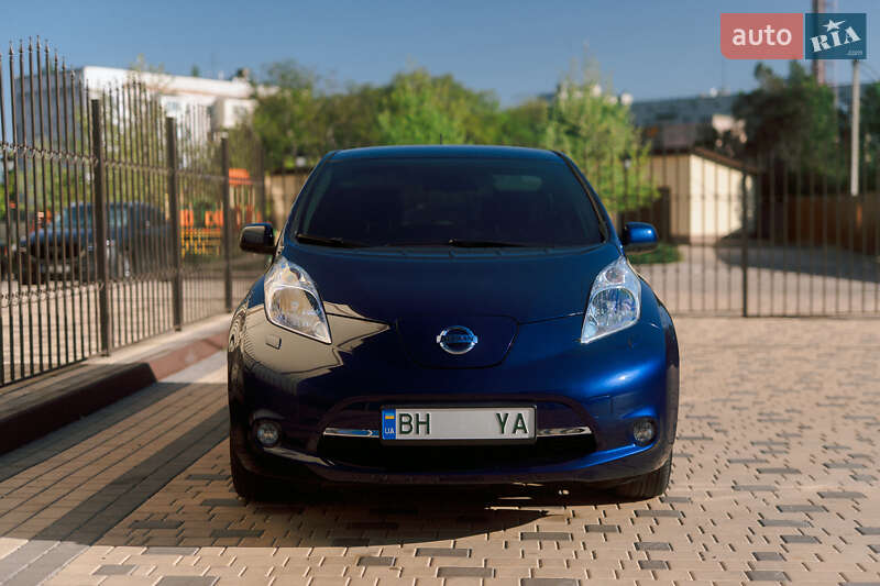 Хэтчбек Nissan Leaf 2016 в Измаиле фото 4 Хэтчбек Nissan Leaf 2016 в Измаиле