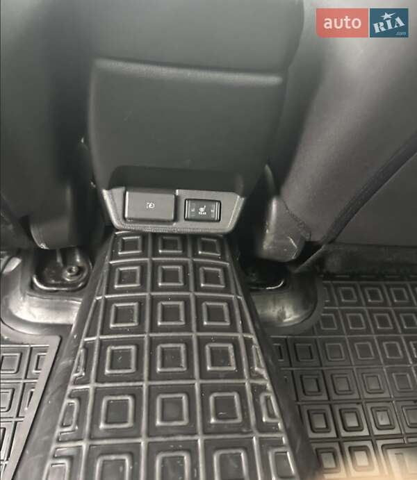 Хэтчбек Nissan Leaf 2020 в Сарнах фото 8 Хэтчбек Nissan Leaf 2020 в Сарнах