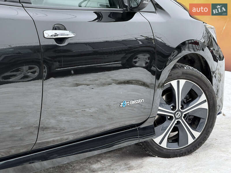 Хэтчбек Nissan Leaf 2020 в Стрые фото 25 Хэтчбек Nissan Leaf 2020 в Стрые