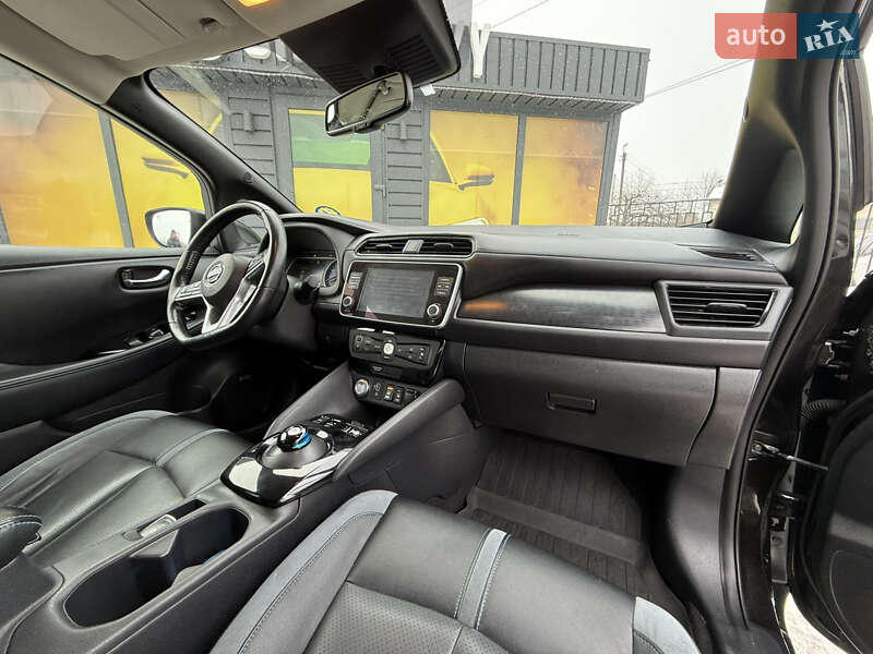 Хэтчбек Nissan Leaf 2020 в Стрые фото 30 Хэтчбек Nissan Leaf 2020 в Стрые