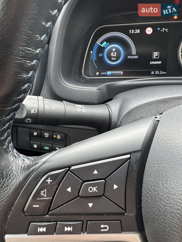 Хэтчбек Nissan Leaf 2019 в Одессе