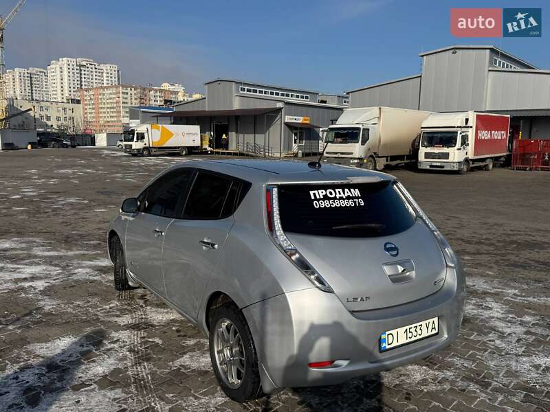 Хэтчбек Nissan Leaf 2015 в Одессе