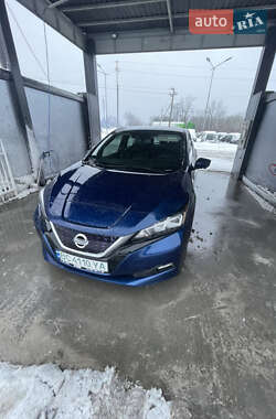 Хетчбек Nissan Leaf 2020 в Винниках
