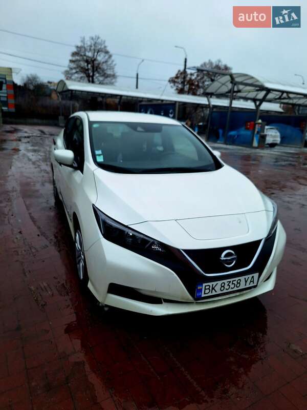 Хетчбек Nissan Leaf 2019 в Рівному