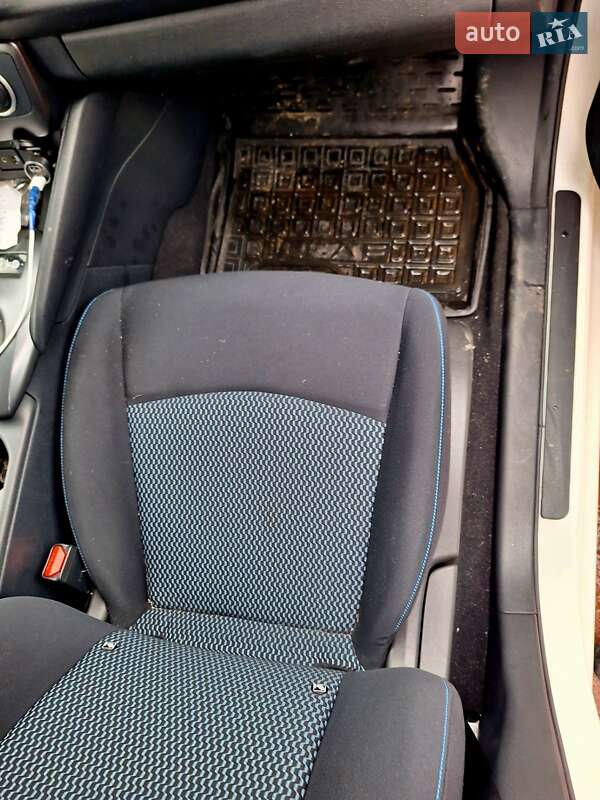 Хетчбек Nissan Leaf 2019 в Рівному