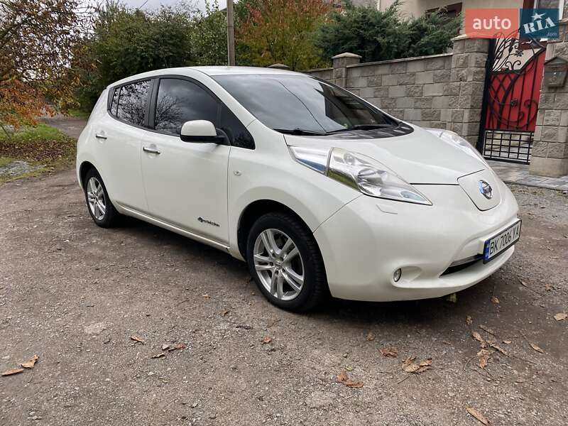 Хетчбек Nissan Leaf 2016 в Рівному фото 6 Хетчбек Nissan Leaf 2016 в Рівному