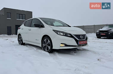 Хетчбек Nissan Leaf 2018 в Рівному