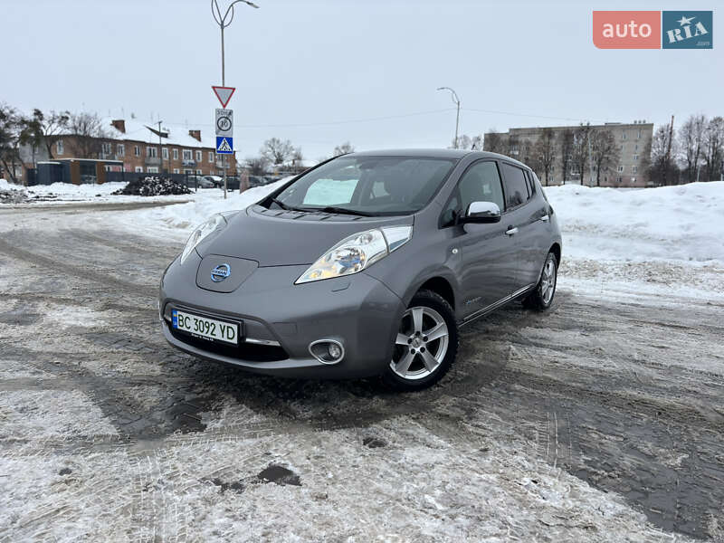 Хетчбек Nissan Leaf 2014 в Володимирі