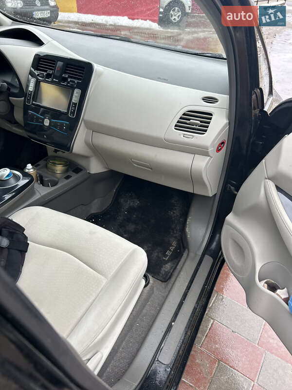 Хетчбек Nissan Leaf 2012 в Збаражі фото 13 Хетчбек Nissan Leaf 2012 в Збаражі