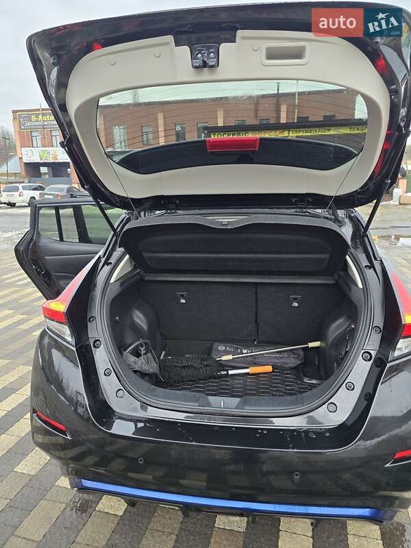 Хэтчбек Nissan Leaf 2021 в Сваляве фото 5 Хэтчбек Nissan Leaf 2021 в Сваляве