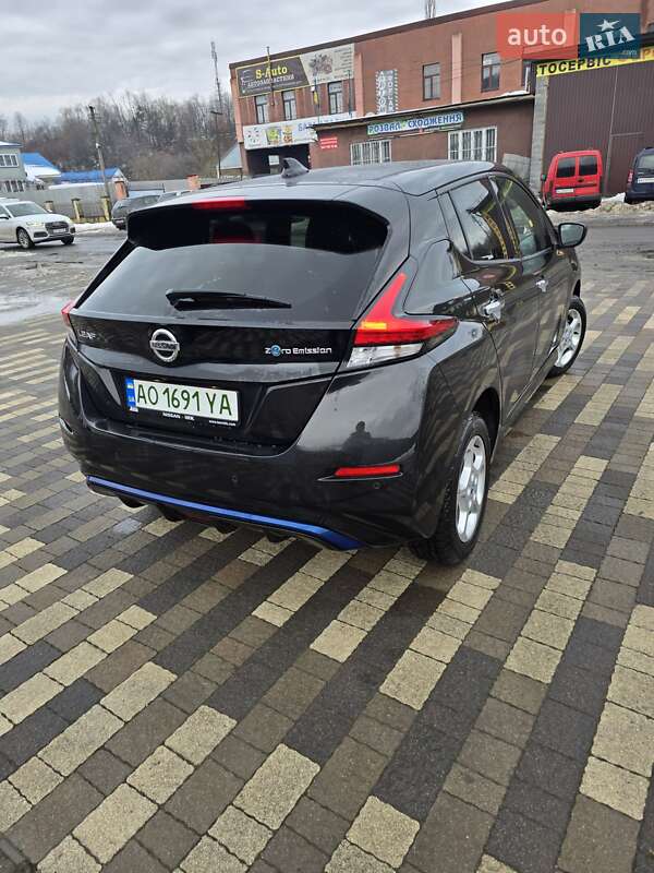Хэтчбек Nissan Leaf 2021 в Сваляве фото 4 Хэтчбек Nissan Leaf 2021 в Сваляве