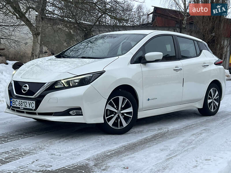 Хетчбек Nissan Leaf 2020 в Самборі