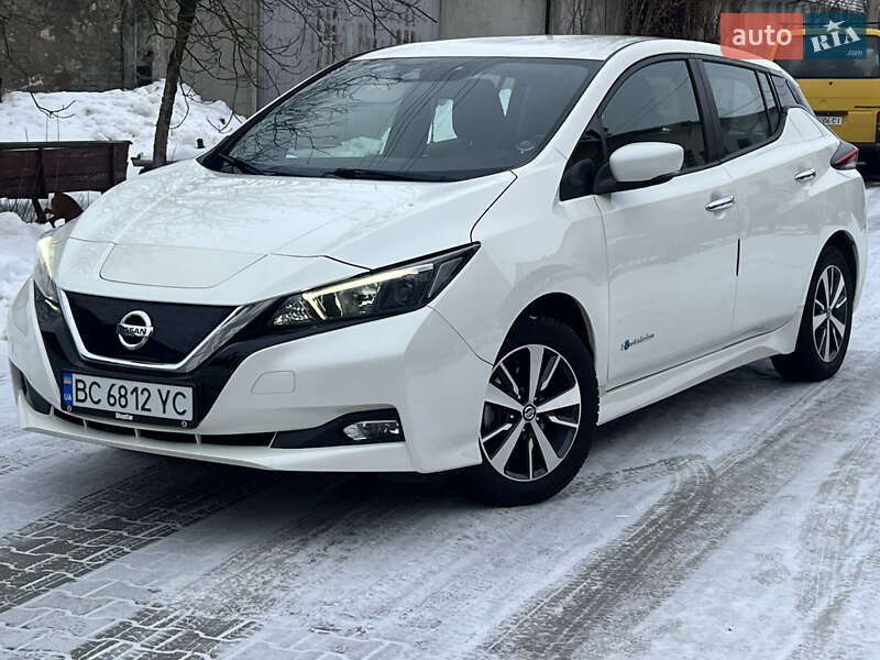 Хетчбек Nissan Leaf 2020 в Самборі