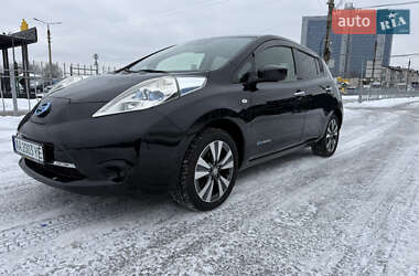 Хэтчбек Nissan Leaf 2017 в Киеве