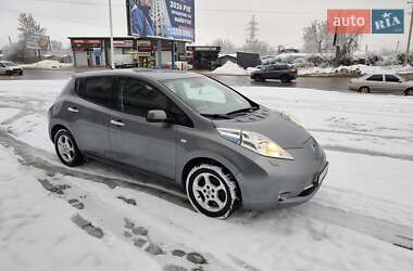 Хэтчбек Nissan Leaf 2013 в Ивано-Франковске