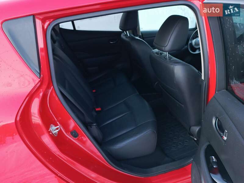 Хетчбек Nissan Leaf 2014 в Жовкві фото 14 Хетчбек Nissan Leaf 2014 в Жовкві