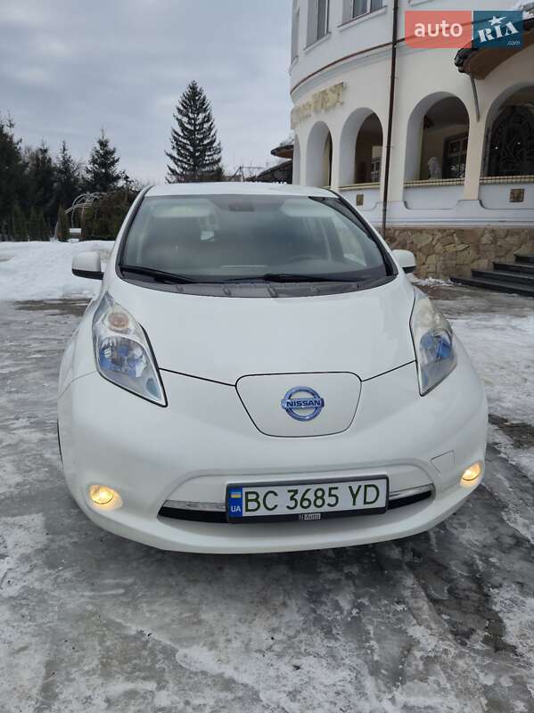 Хэтчбек Nissan Leaf 2014 в Золочеве