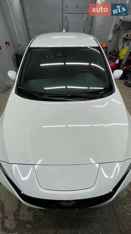 Хэтчбек Nissan Leaf 2024 в Черкассах