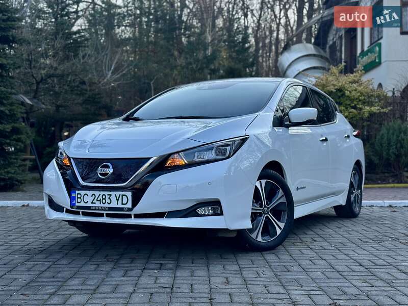 Хетчбек Nissan Leaf 2019 в Дрогобичі