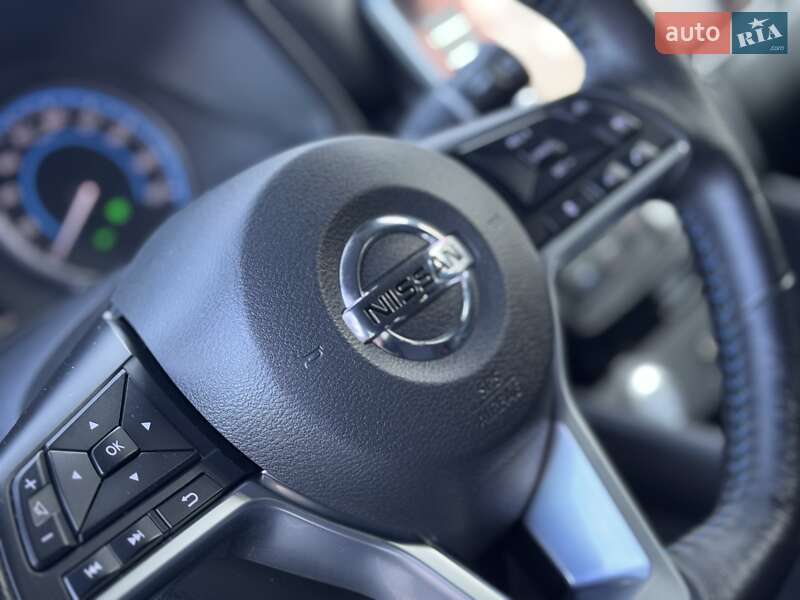 Хетчбек Nissan Leaf 2019 в Дрогобичі