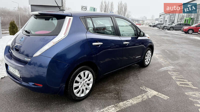 Хэтчбек Nissan Leaf 2017 в Тернополе