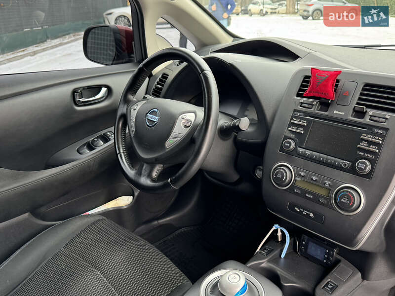 Хетчбек Nissan Leaf 2015 в Одесі фото 25 Хетчбек Nissan Leaf 2015 в Одесі