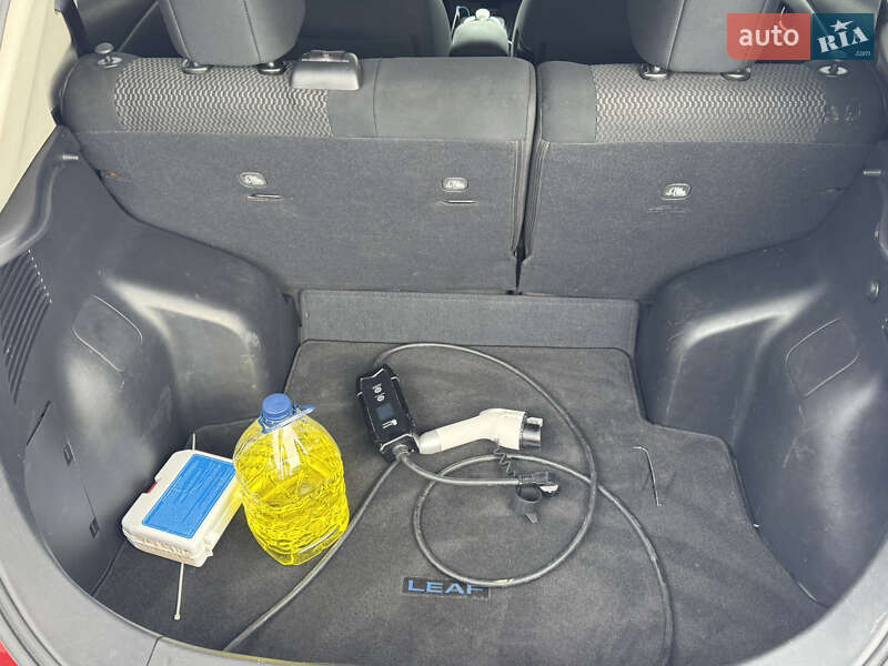 Хетчбек Nissan Leaf 2015 в Одесі фото 30 Хетчбек Nissan Leaf 2015 в Одесі