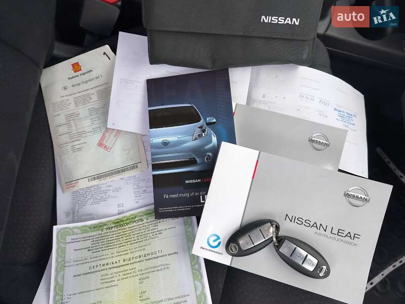 Хетчбек Nissan Leaf 2014 в Луцьку