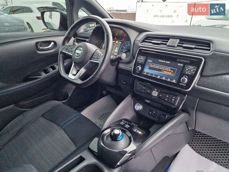 Хэтчбек Nissan Leaf 2019 в Виннице