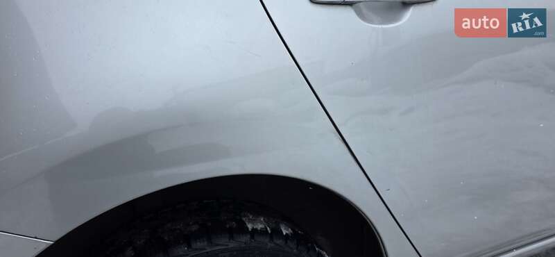 Хетчбек Nissan Leaf 2013 в Києві фото 10 Хетчбек Nissan Leaf 2013 в Києві