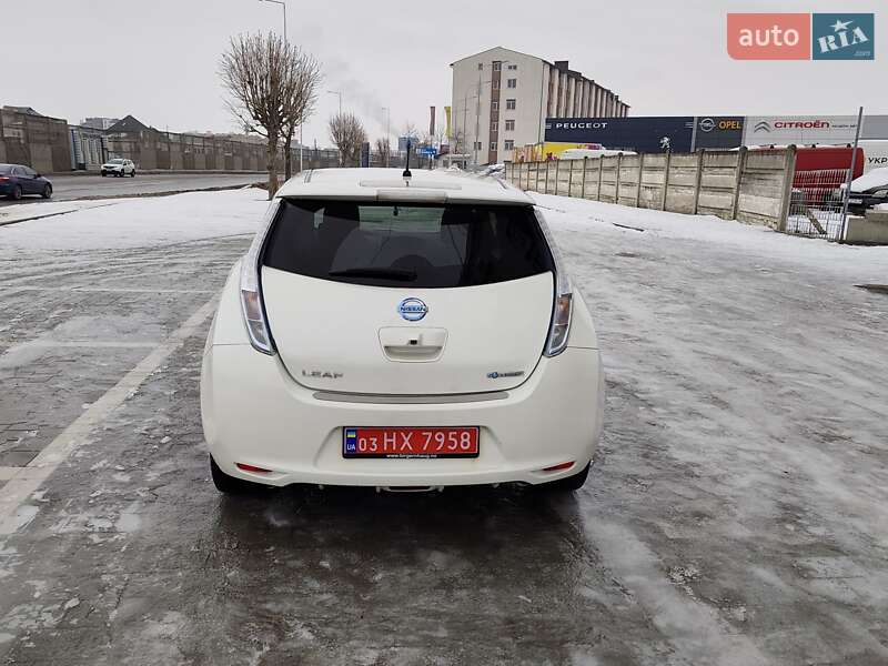 Хэтчбек Nissan Leaf 2014 в Ивано-Франковске