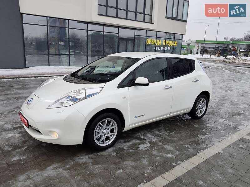 Хэтчбек Nissan Leaf 2014 в Ивано-Франковске