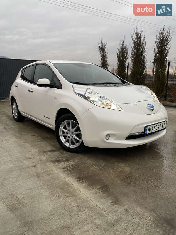 Nissan Leaf 2014