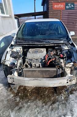 Хэтчбек Nissan Leaf 2013 в Николаеве